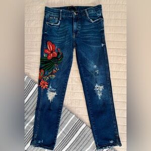 Zara Blue Skinny Jeans with Floral Embroidery